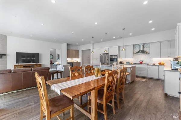 $1,400,000 | 573 Misty Court, Santa Rosa, CA 95403