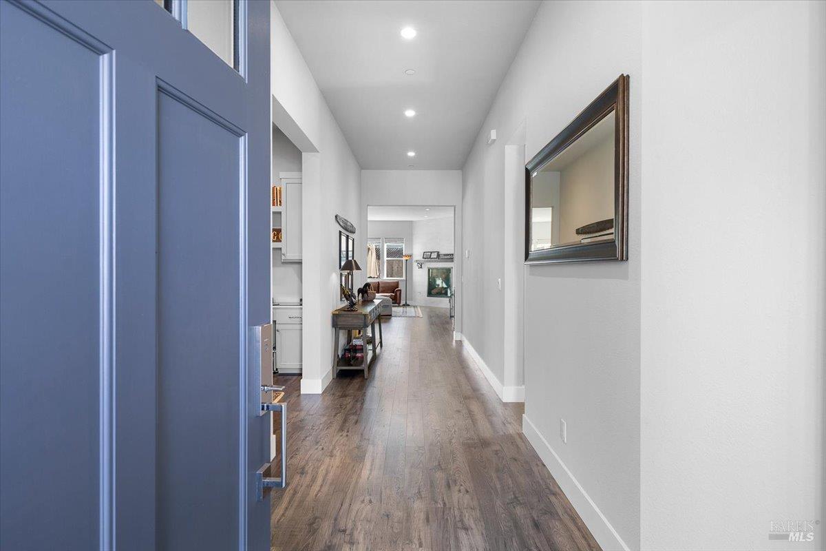 573 Misty Court Santa Rosa, CA 95403 - Photo 3 of 51