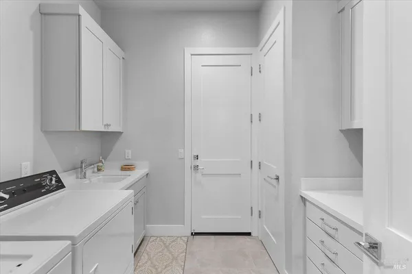 $1,400,000 | 573 Misty Court, Santa Rosa, CA 95403