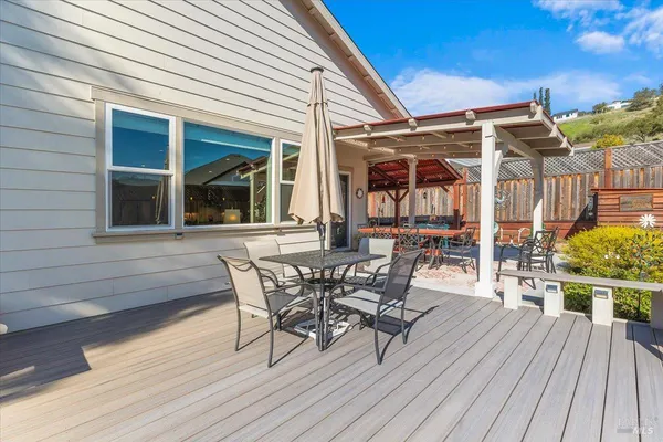$1,400,000 | 573 Misty Court, Santa Rosa, CA 95403