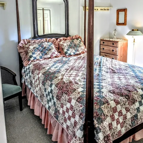 $362,400 | 41 Walnut Hill Drive, Worcester, MA 01602