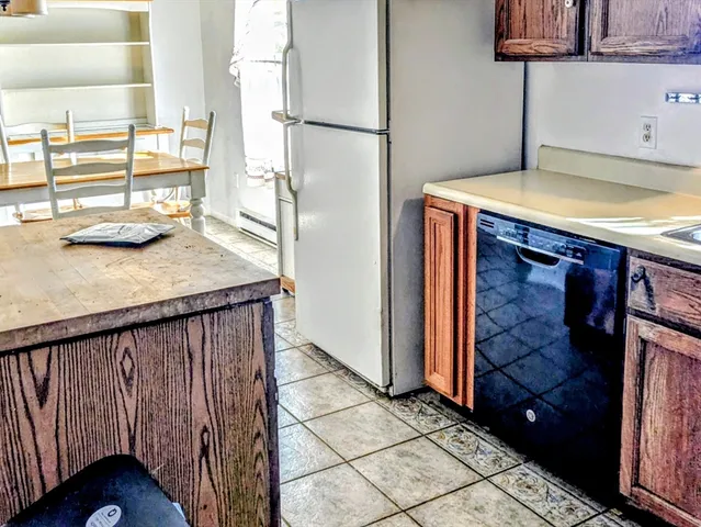 $362,400 | 41 Walnut Hill Drive, Worcester, MA 01602