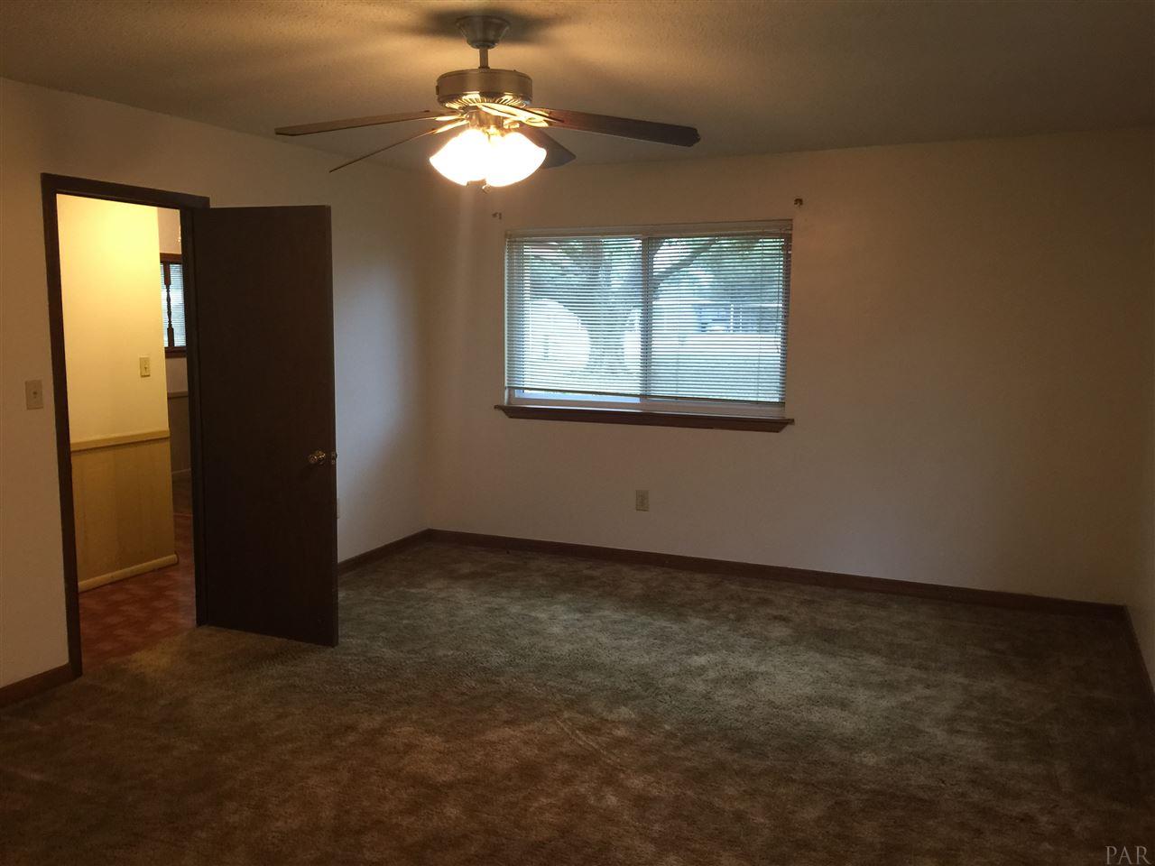577 West Roberts Road Cantonment, FL 32533 - Photo 19 of 25 Gallery Image 19