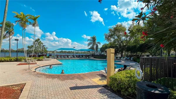 $4,600 | 17809 Northwest 16th Street, Unit 17809, Pembroke Pines, FL 33029