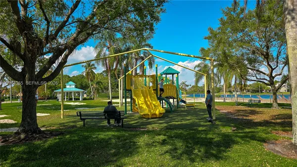 $4,600 | 17809 Northwest 16th Street, Unit 17809, Pembroke Pines, FL 33029