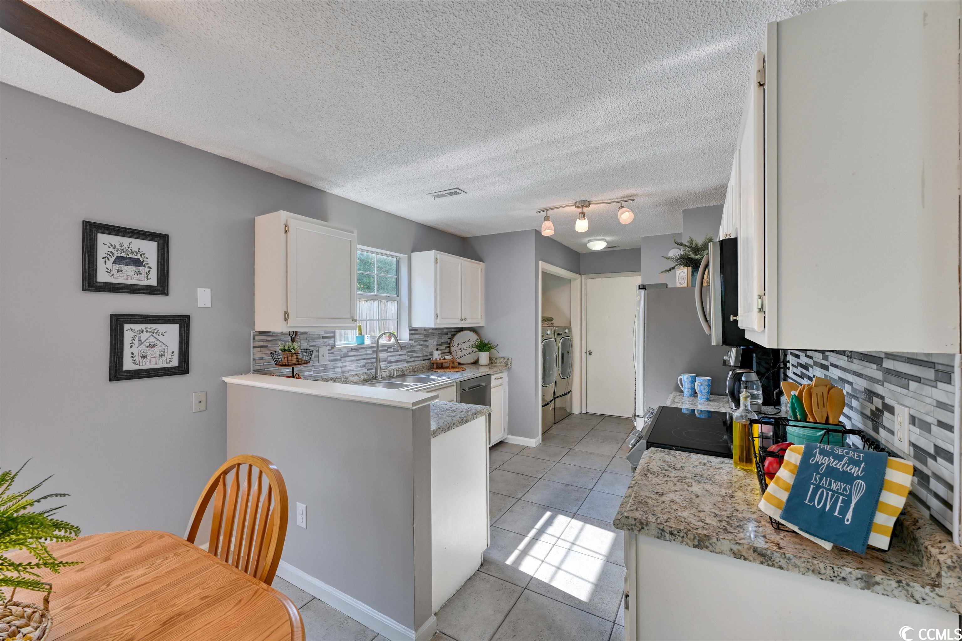 9715 Kings Grant Drive Murrells Inlet, SC 29576 - Photo 11 of 39