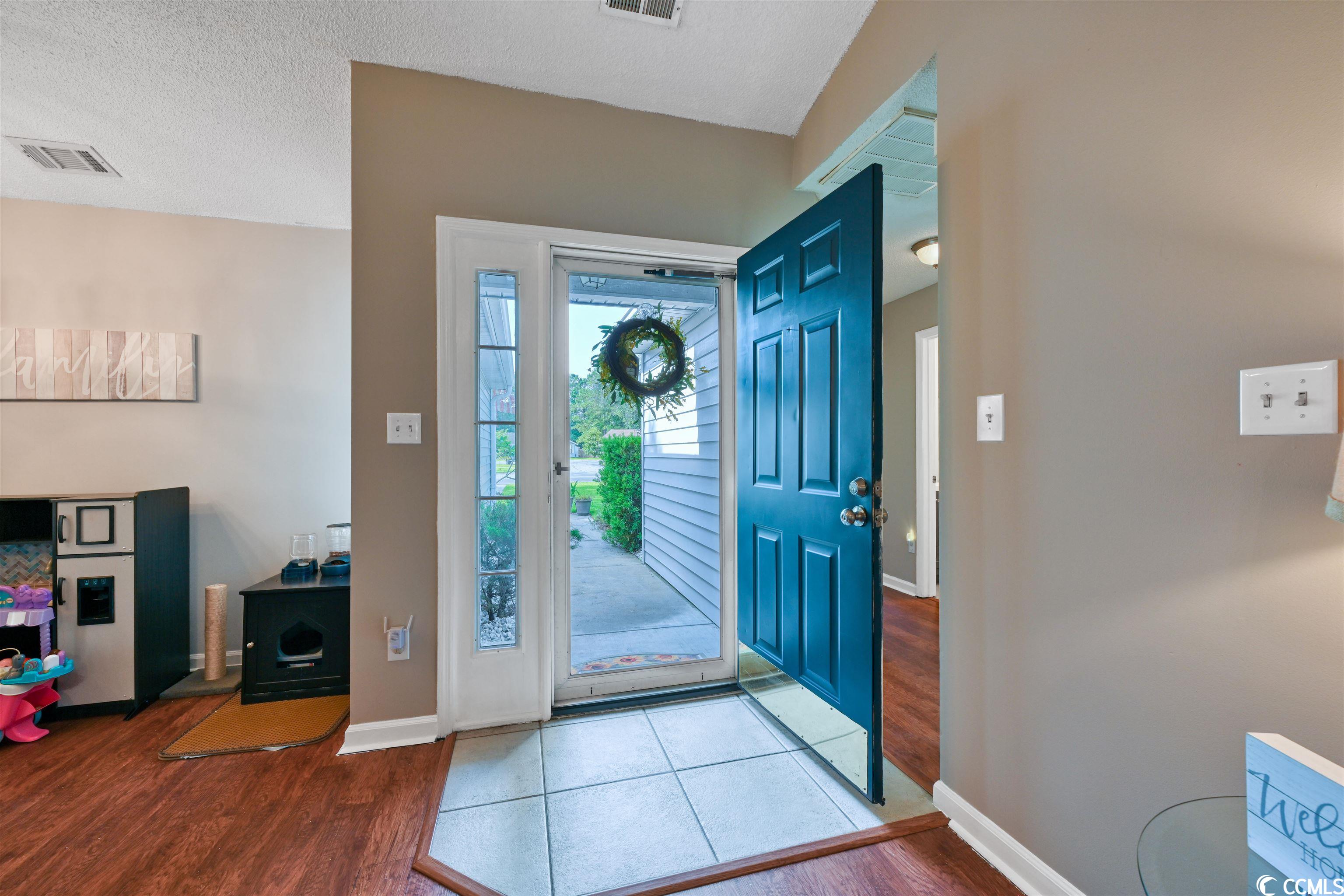 9715 Kings Grant Drive Murrells Inlet, SC 29576 - Photo 4 of 39