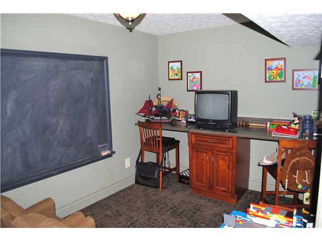 181 Apple Blossom Road Southwest Pataskala, OH 43062 - Photo 20 of 25
