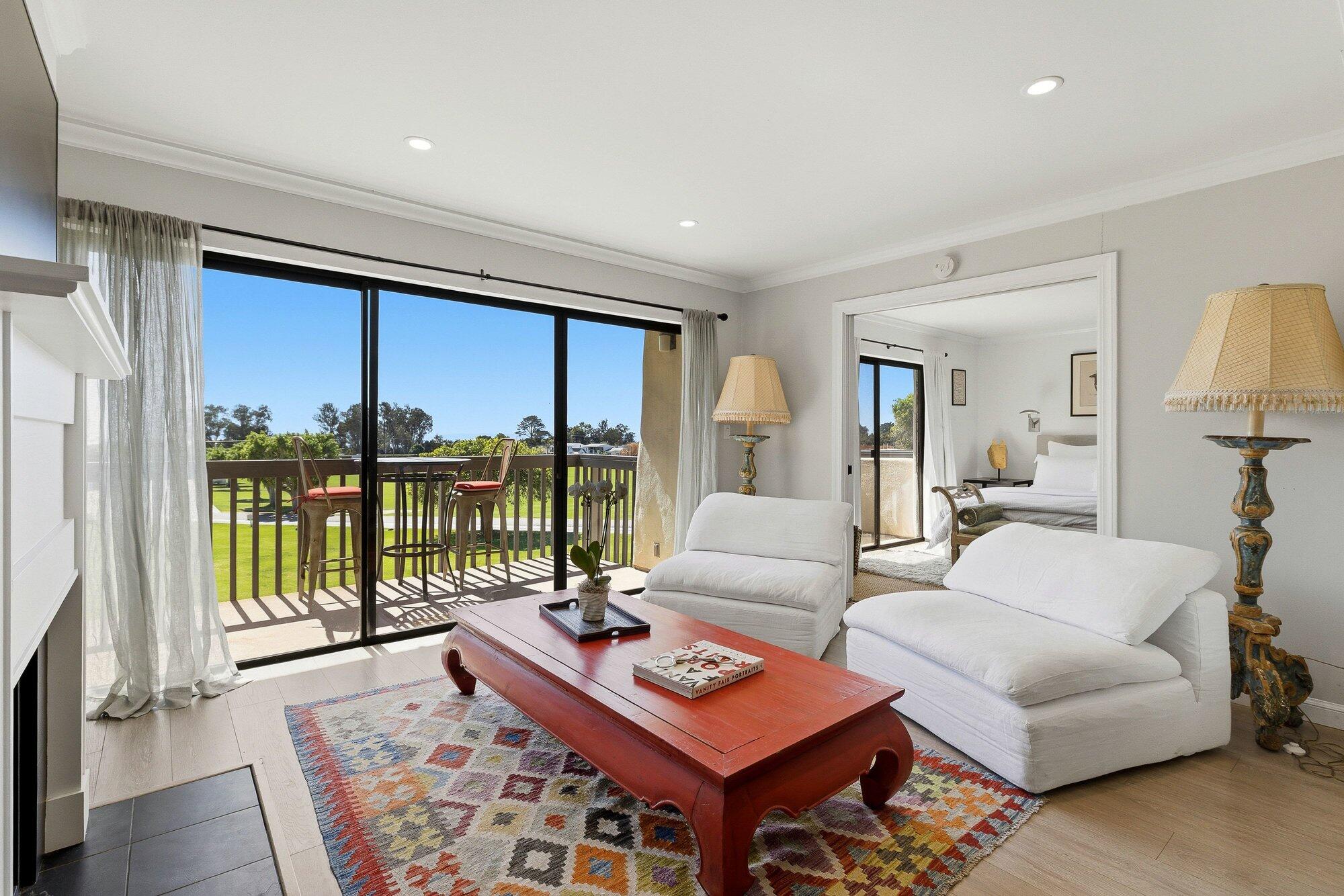 3375 Foothill Road, Unit 1123 Carpinteria, CA 93013 - Photo 17 of 21 Living Room