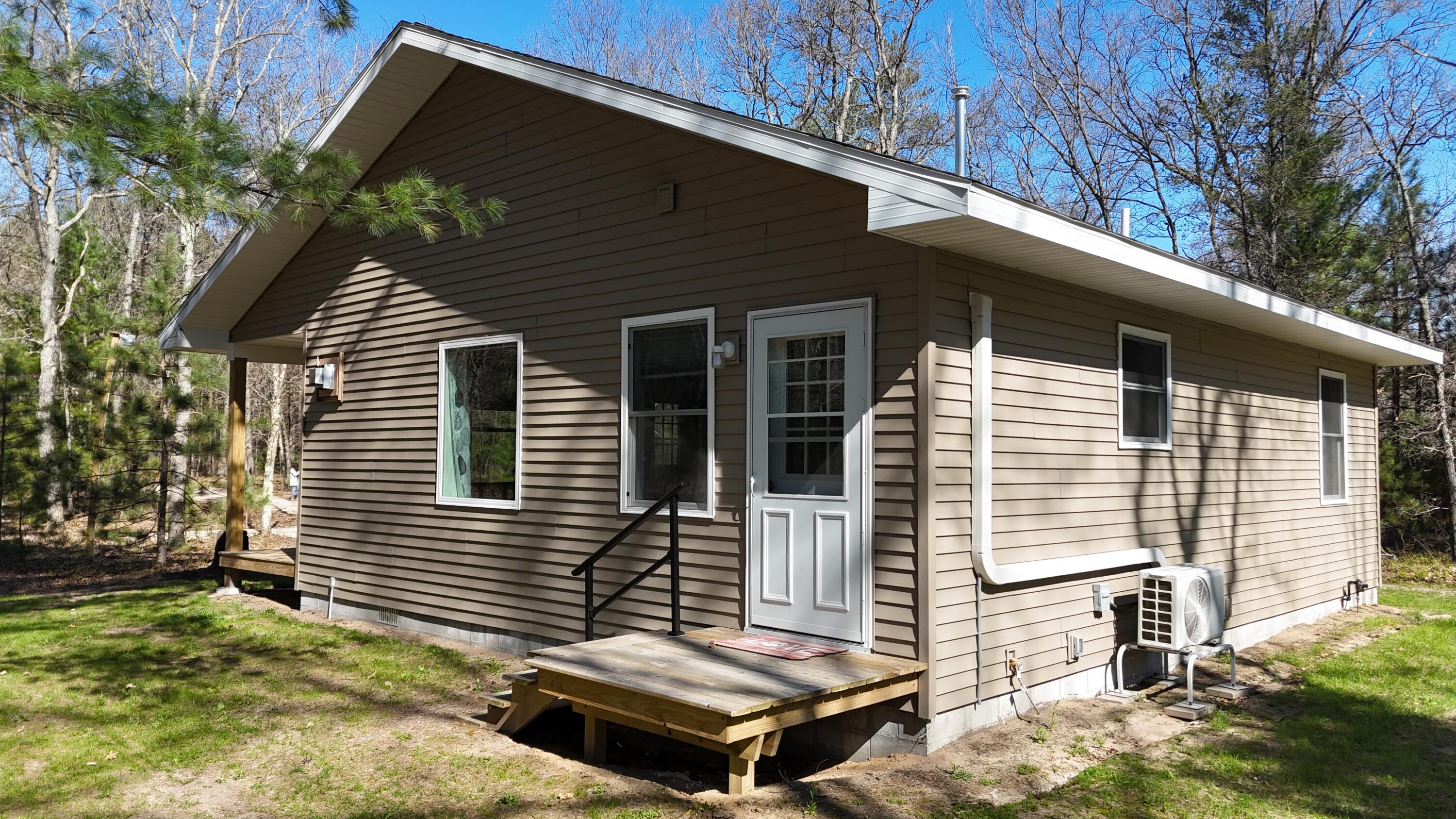 2073 Gunn Road Wellston, MI 49689 - Photo 6 of 37 2073 Gunn Rd, Manistee