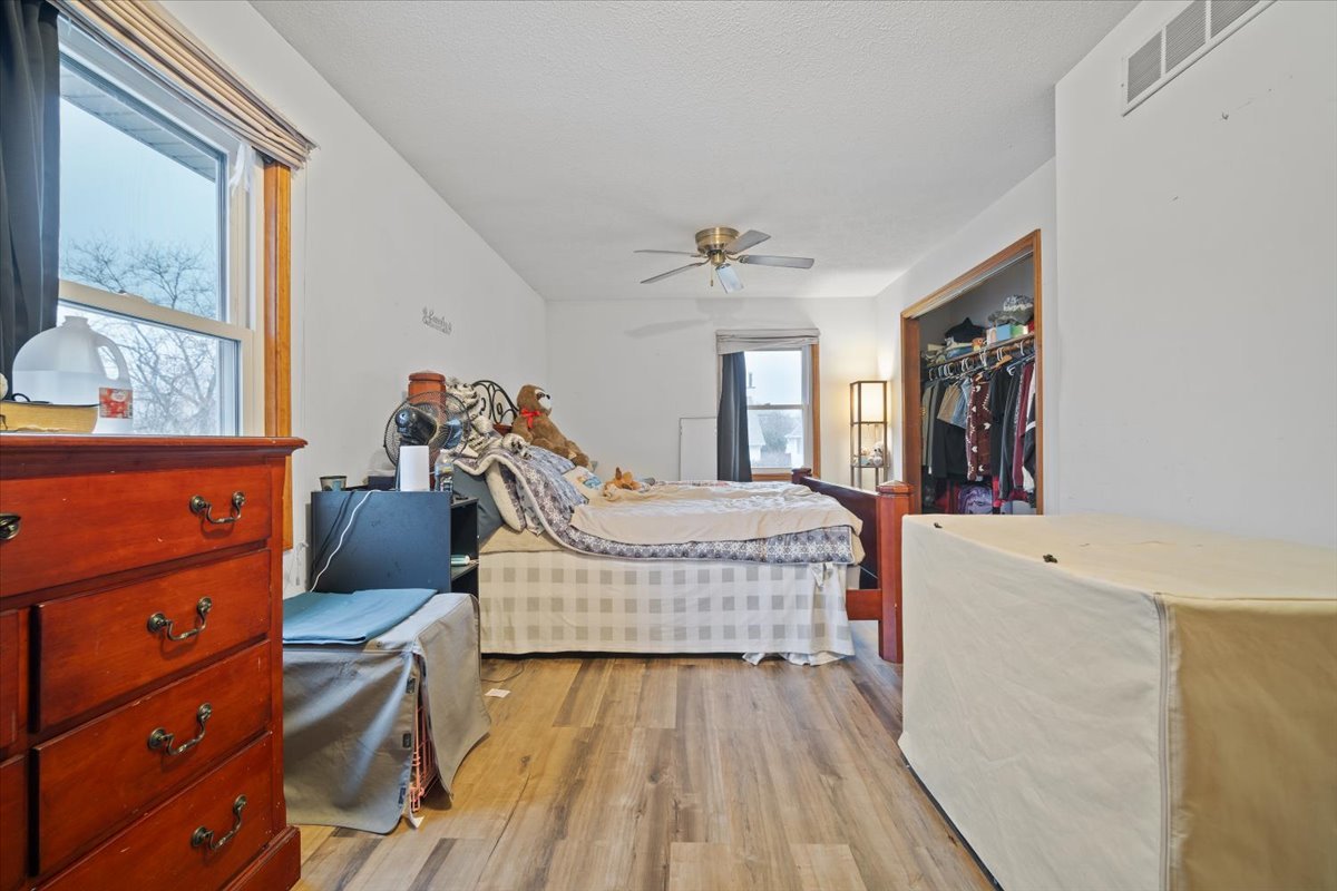 8 Rutherford Court Bloomington, IL 61705 - Photo 3 of 22 Gallery Image 3