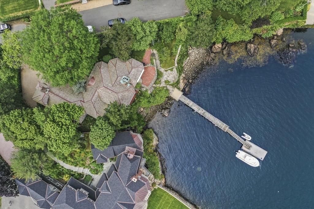 9 Redstone Lane Marblehead, MA 01945 - Photo 2 of 31