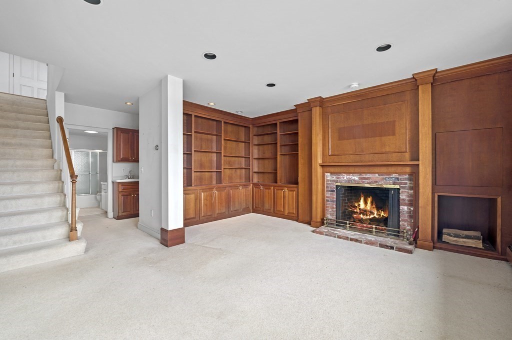 9 Redstone Lane Marblehead, MA 01945 - Photo 23 of 31