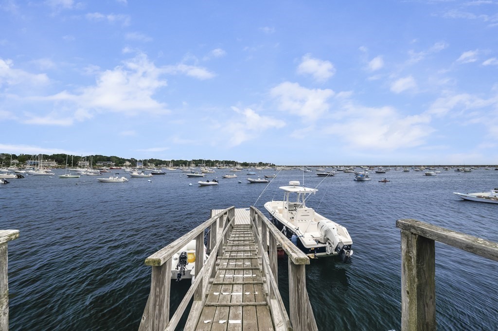 9 Redstone Lane Marblehead, MA 01945 - Photo 7 of 31