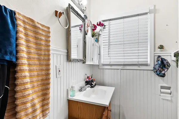 $599,900 | 1909 Verano Street, Sacramento, CA 95838