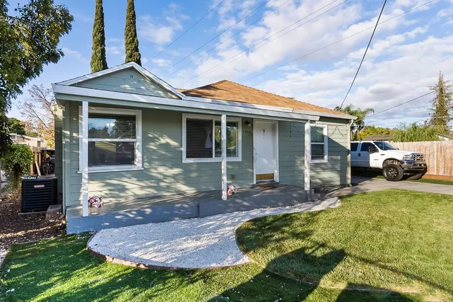 $599,900 | 1909 Verano Street, Sacramento, CA 95838