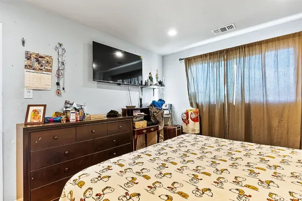 $599,900 | 1909 Verano Street, Sacramento, CA 95838