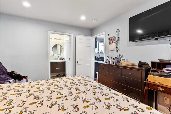 $599,900 | 1909 Verano Street, Sacramento, CA 95838