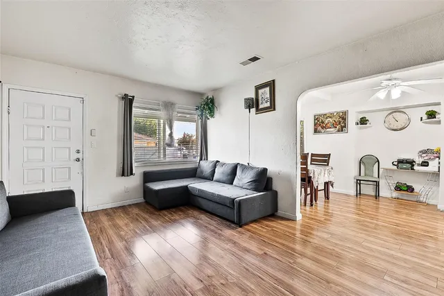 $599,900 | 1909 Verano Street, Sacramento, CA 95838