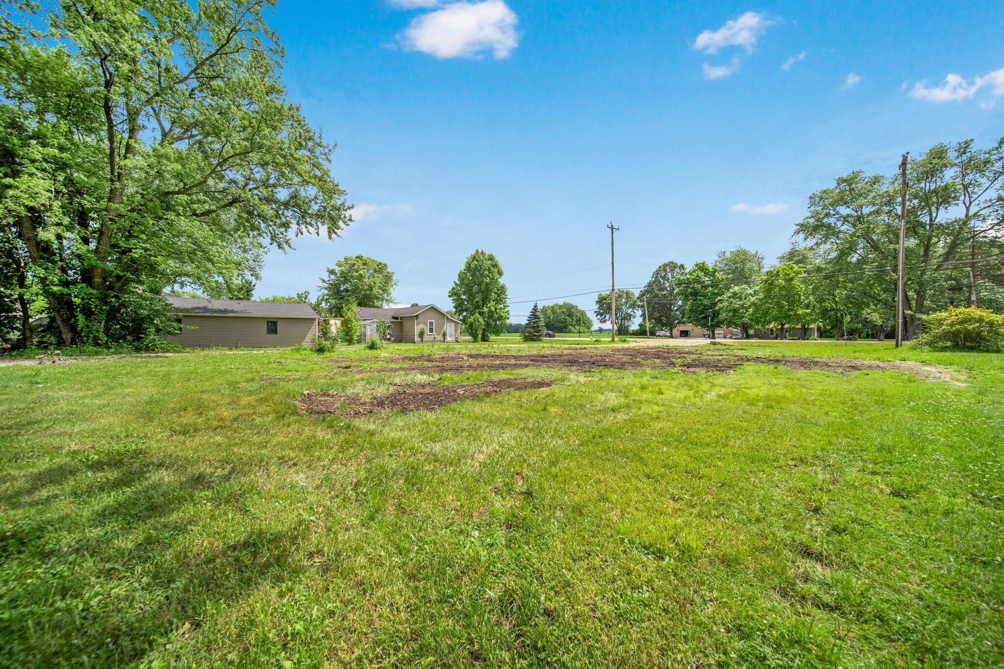 153 South High Street Hebron, OH 43025 - Photo 5 of 20 Minutes to Buckeye Lake!