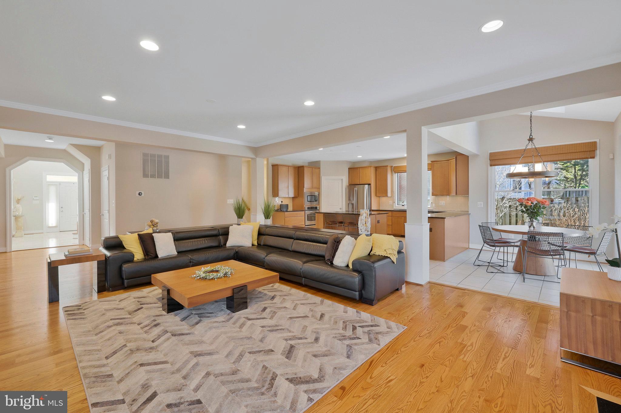 5922 Chesterbrook Road McLean, VA 22101 - Photo 24 of 82 Open Plan, Family Room to Kitchen