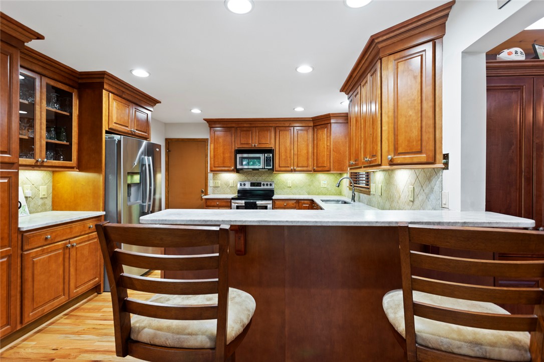 18 Mainsail Drive Salem, SC 29676 - Photo 12 of 49