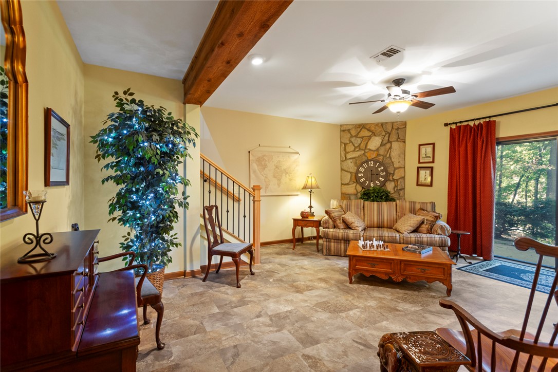 18 Mainsail Drive Salem, SC 29676 - Photo 29 of 49