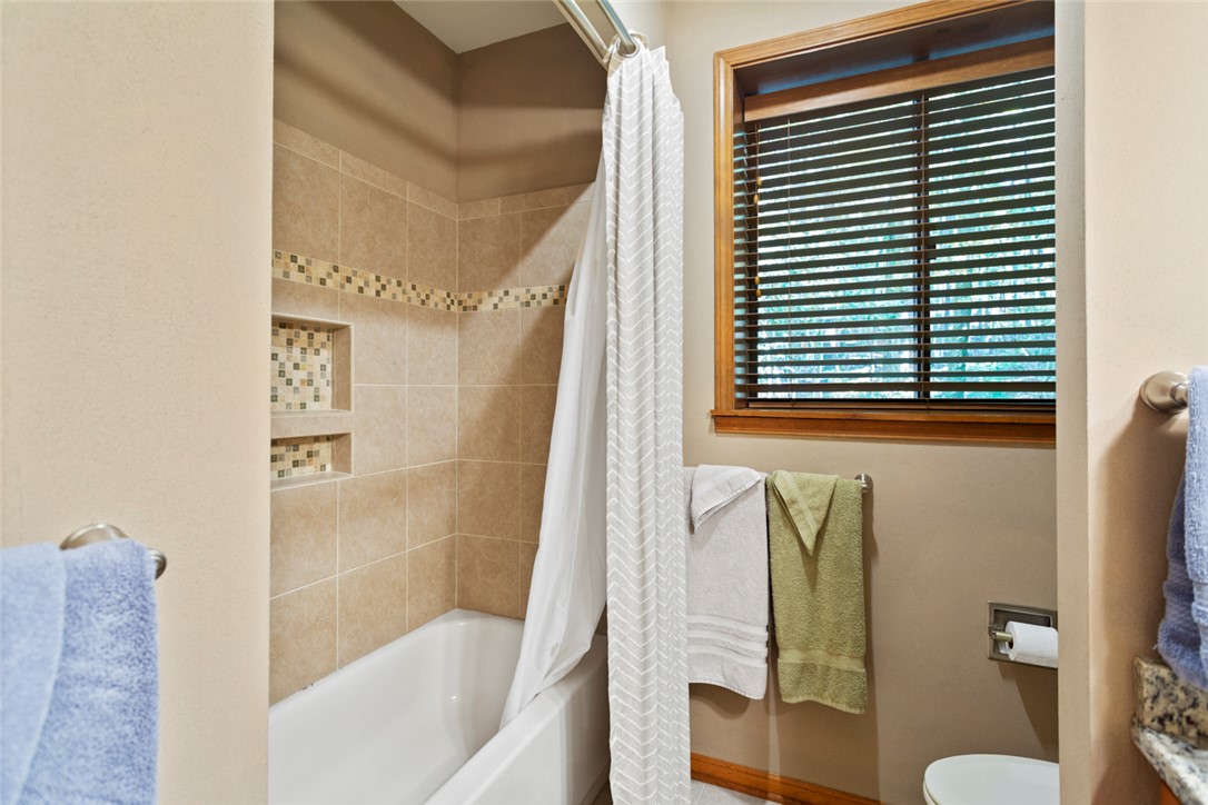 18 Mainsail Drive Salem, SC 29676 - Photo 33 of 49