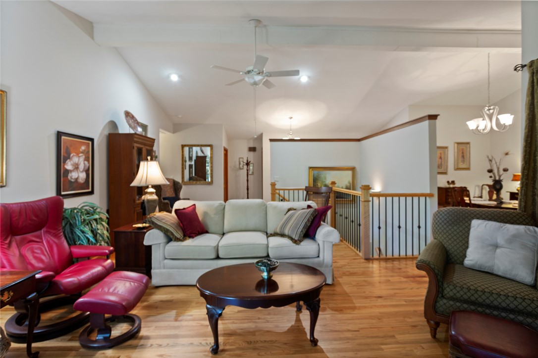 18 Mainsail Drive Salem, SC 29676 - Photo 5 of 49