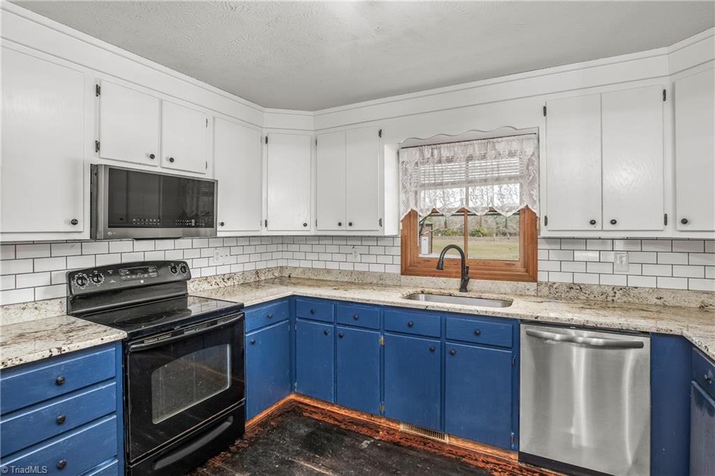 526 Springhill Church Road Hamlet, NC 28345 - Photo 13 of 50