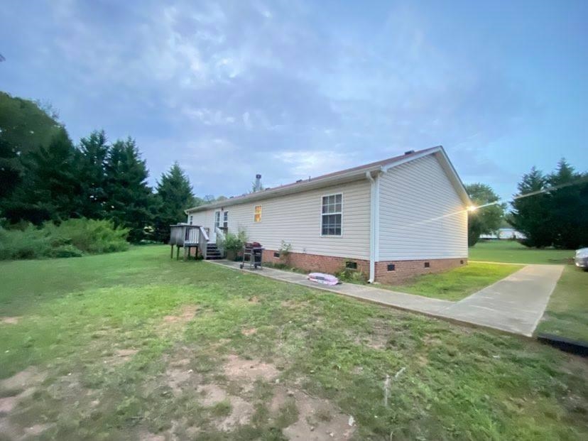 448 Wilkins Road Campobello, SC 29322 - Photo 5 of 29