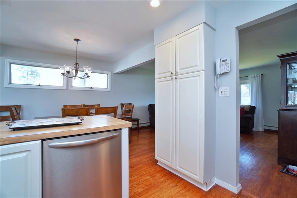 19 Derby Road Hicksville, NY 11801 - Photo 13 of 44 Gallery Image 13