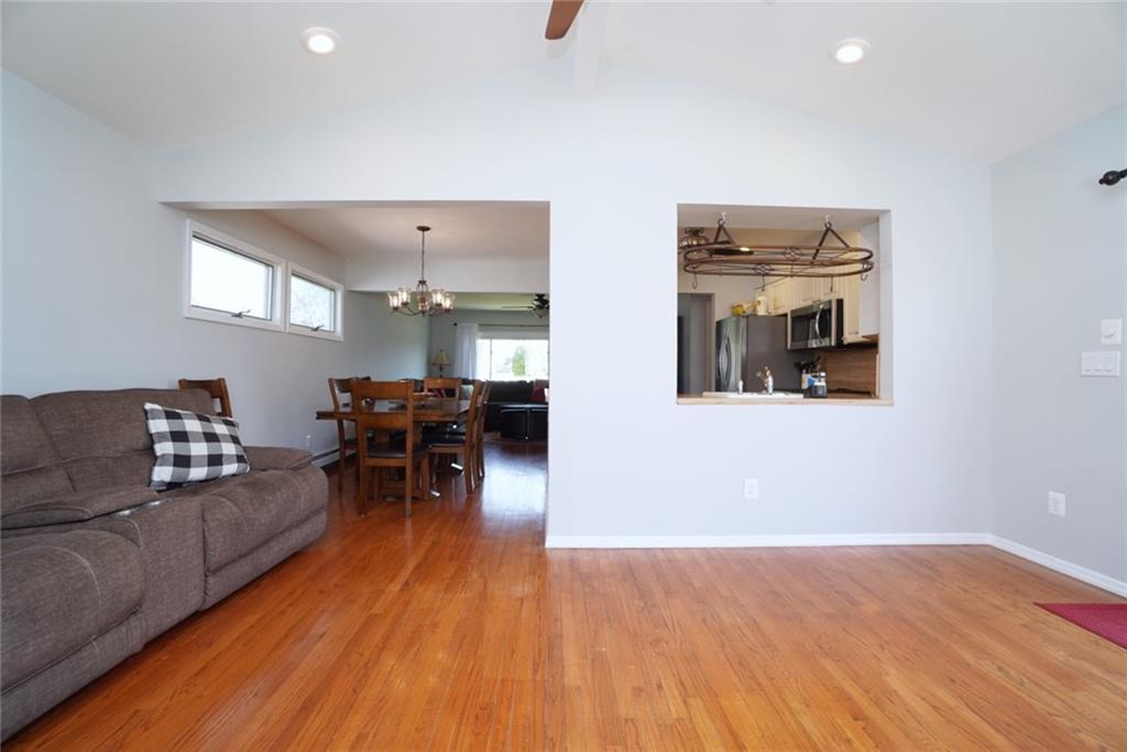 19 Derby Road Hicksville, NY 11801 - Photo 19 of 44 Gallery Image 19