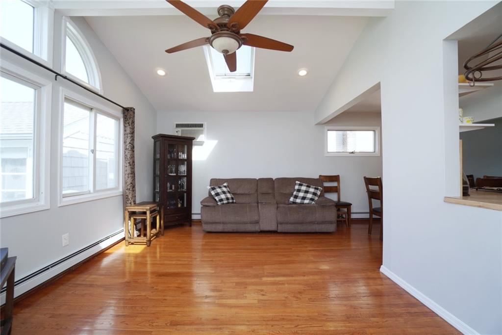 19 Derby Road Hicksville, NY 11801 - Photo 20 of 44 Gallery Image 20