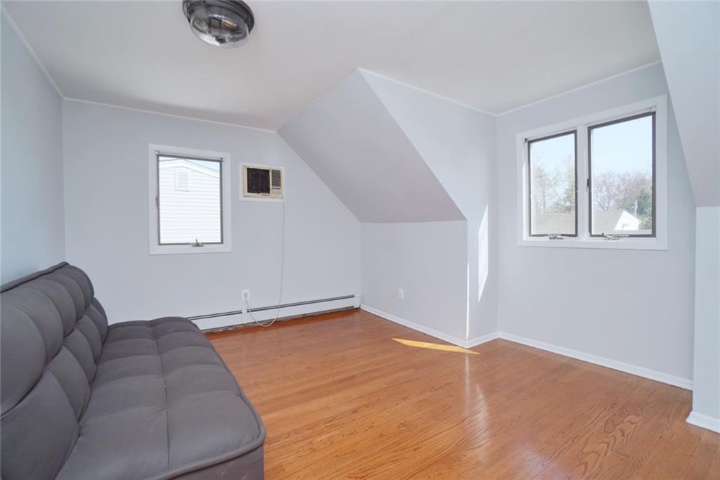 19 Derby Road Hicksville, NY 11801 - Photo 32 of 44 Gallery Image 32
