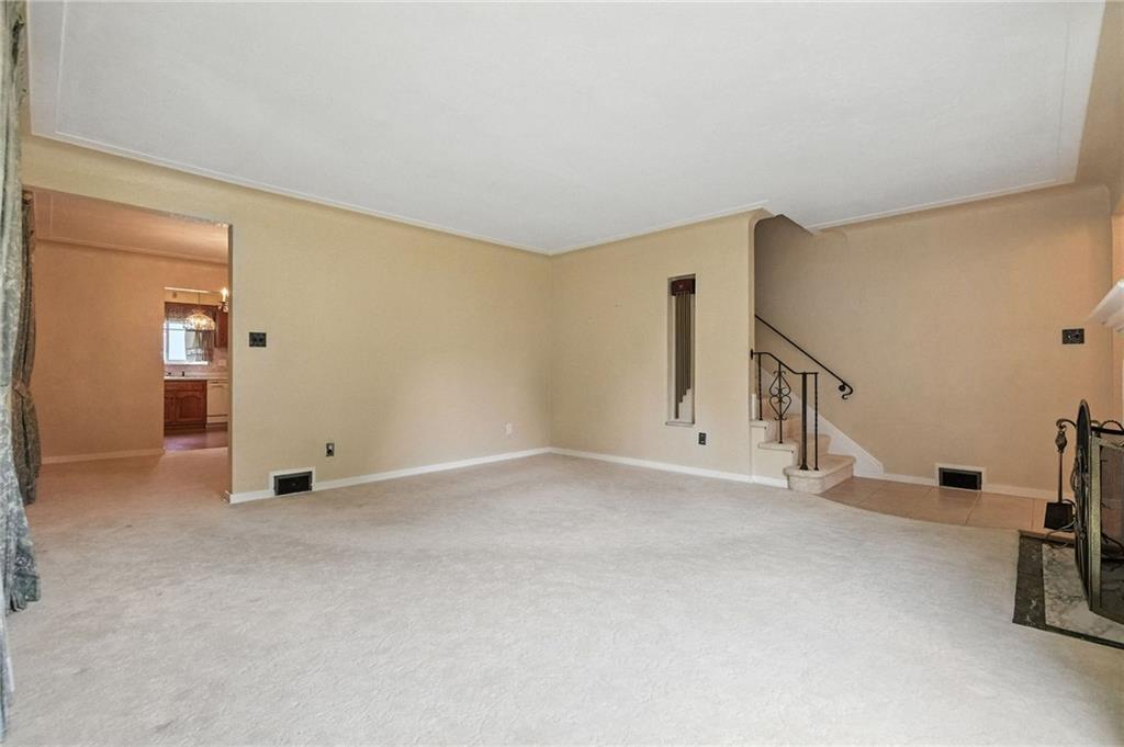 10205 Pearl Road Pittsburgh, PA 15235 - Photo 11 of 38 Gallery Image 11