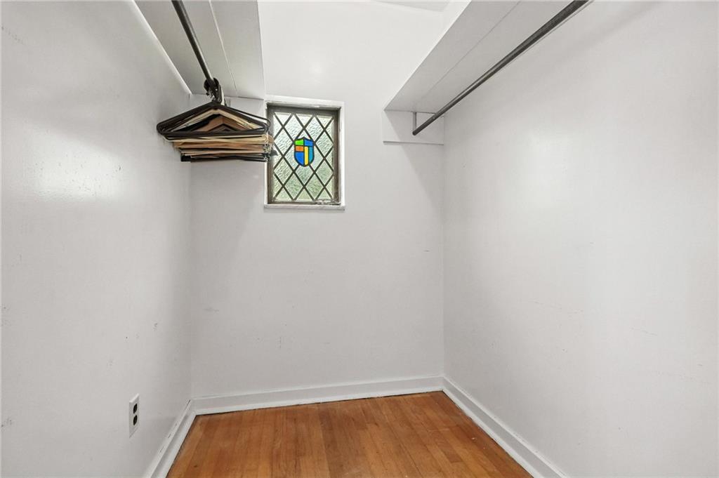 10205 Pearl Road Pittsburgh, PA 15235 - Photo 18 of 38 walk-in closet