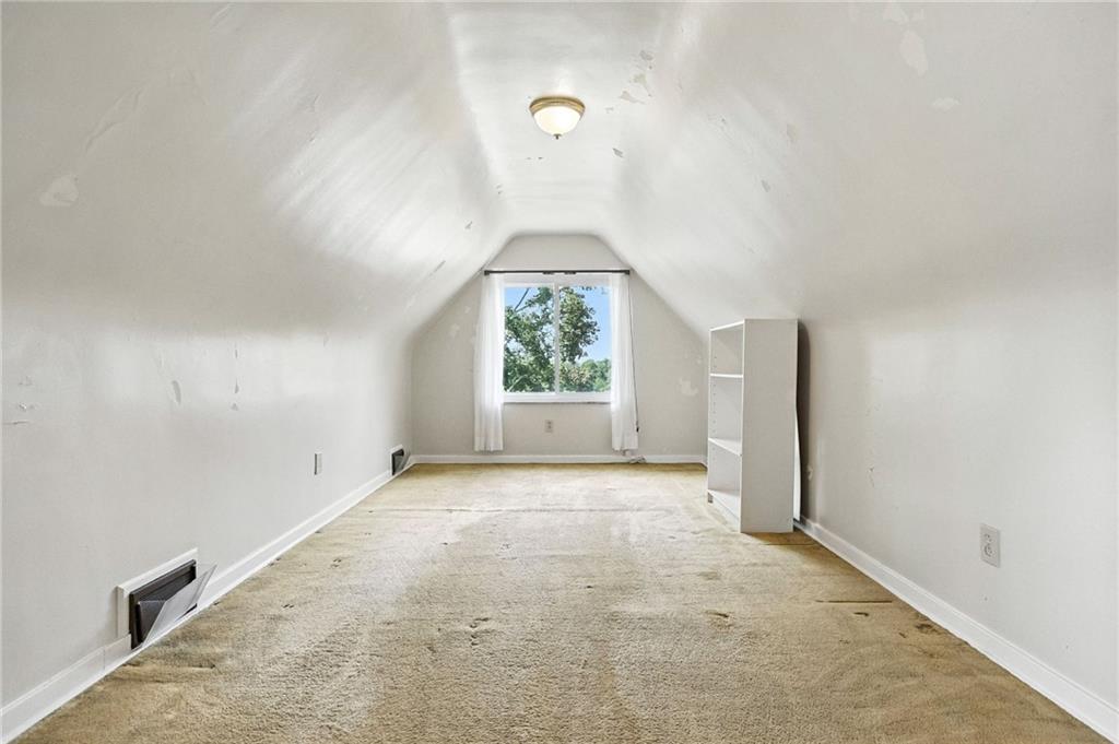 10205 Pearl Road Pittsburgh, PA 15235 - Photo 23 of 38 Located off of a 2nd floor bedroom - great office or huge walk-in closet!