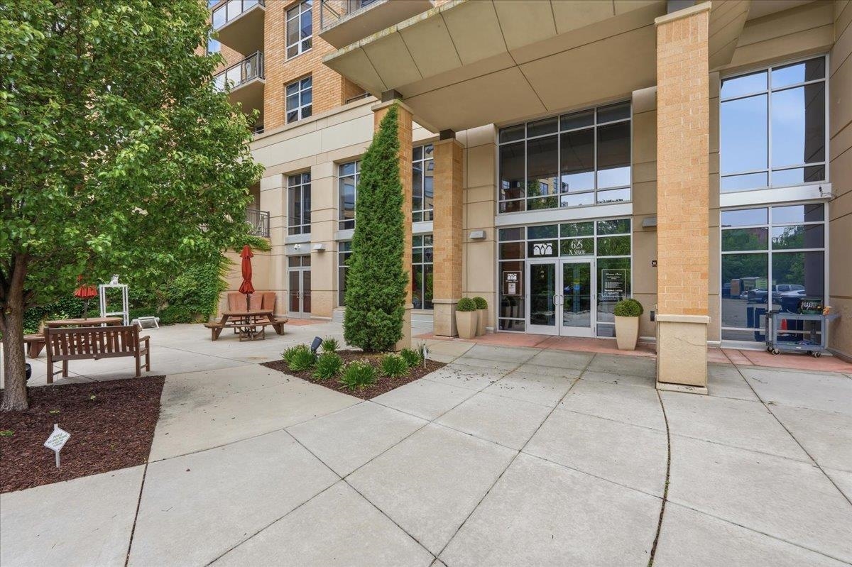 625 North Segoe Road, Unit 1100 Madison, WI 53705 - Photo 55 of 60