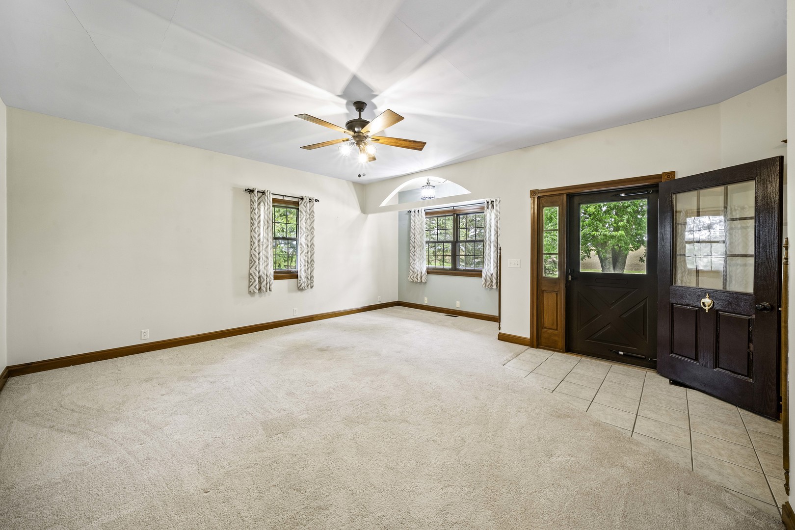 913 Preserve Road Shabbona, IL 60550 - Photo 5 of 44