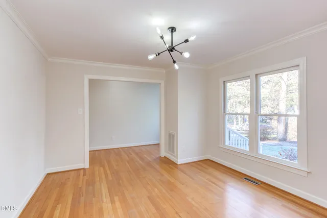 $625,000 | 203 Pinewood Drive, Apex, NC 27502