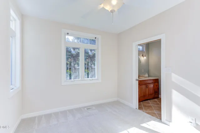 $625,000 | 203 Pinewood Drive, Apex, NC 27502