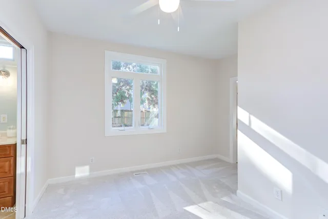 $625,000 | 203 Pinewood Drive, Apex, NC 27502