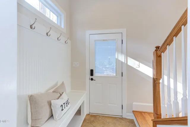 $625,000 | 203 Pinewood Drive, Apex, NC 27502