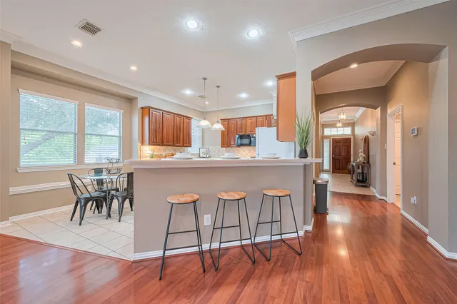 $2,795 | 2500 Amy Lee Drive, Conroe, TX 77304