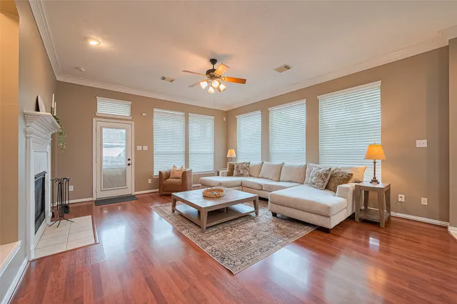 $2,795 | 2500 Amy Lee Drive, Conroe, TX 77304