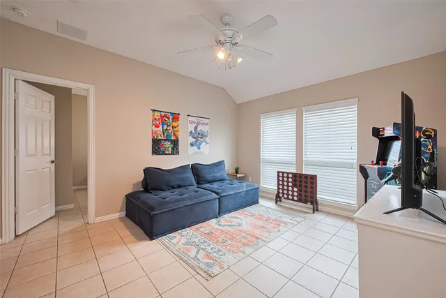 $2,795 | 2500 Amy Lee Drive, Conroe, TX 77304