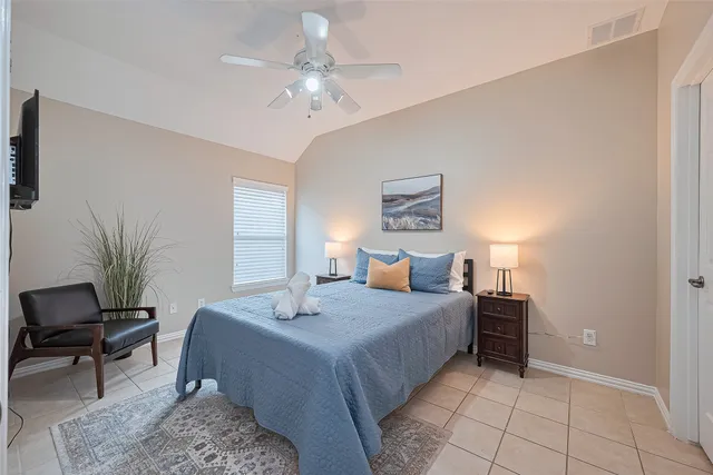 $2,795 | 2500 Amy Lee Drive, Conroe, TX 77304