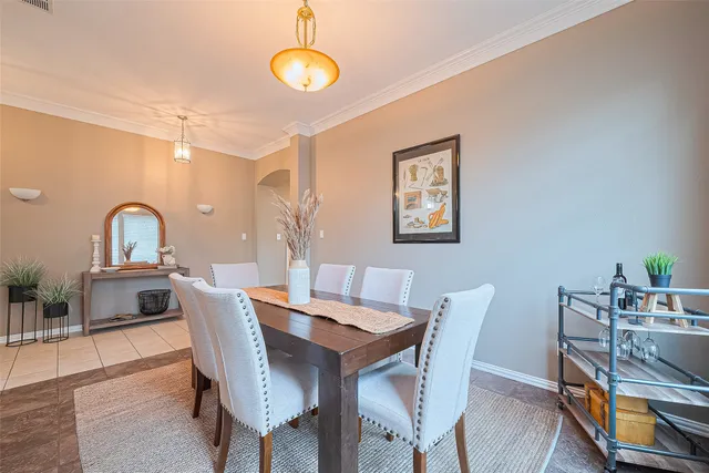 $2,795 | 2500 Amy Lee Drive, Conroe, TX 77304