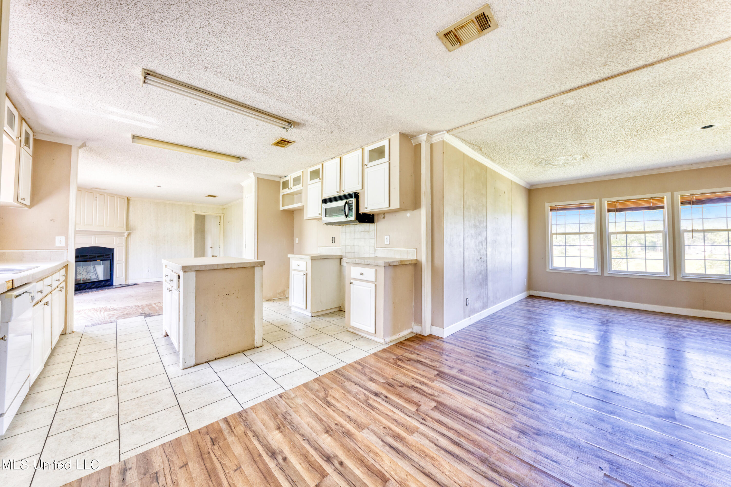 13469 Regale Road Vancleave, MS 39565 - Photo 8 of 23 13469RegaleRd-8